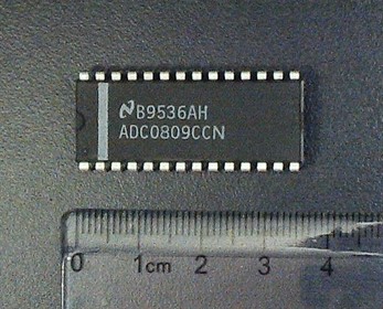 ADC0809CCN